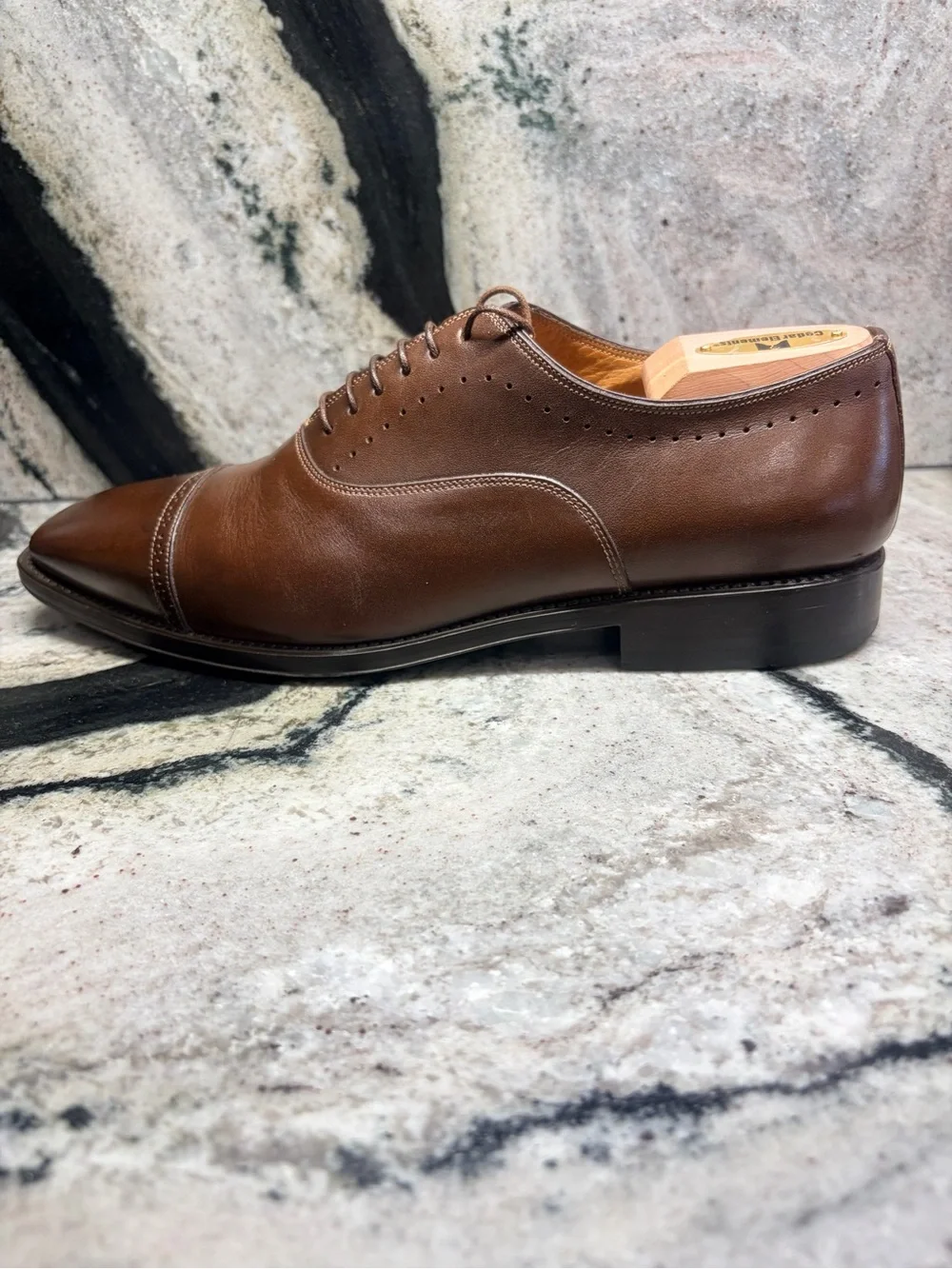 Santoni description exceptional